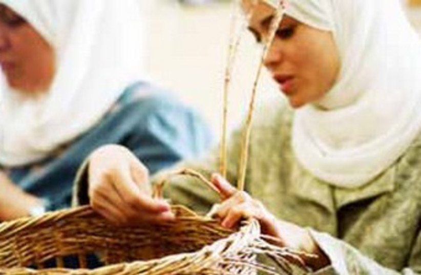 Basket weaving (photo credit: Dotan Goor Arye)