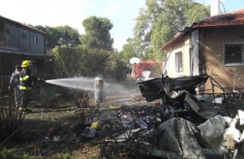 Be'er Tuviya house damaged from rockets 390 (photo credit: Courtesy Be'er Tuviya)