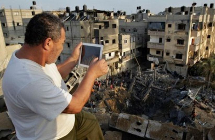 Gaza gallery 10 (photo credit: REUTERS/Ibraheem Abu Mustafa)