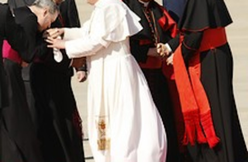 pope benedict US 224.88 (photo credit: AP)