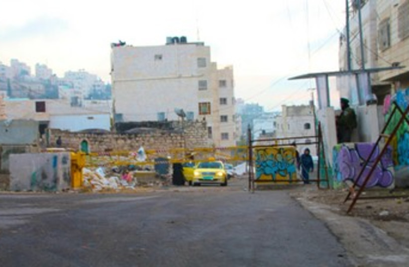 Site of Hebron shooting 370 (photo credit: TOVAH LAZAORFF)