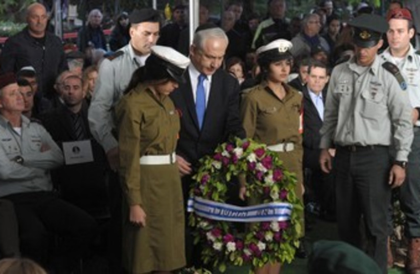 PM Netanyahu at Amnon Lipkin-Shahak funeral 370 (photo credit: Moshe Milner/GPO)