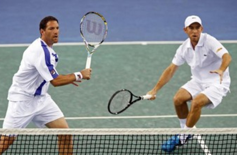 JONATHAN ERLICH (left) and Dudi Sela (right (photo credit: Reuters))