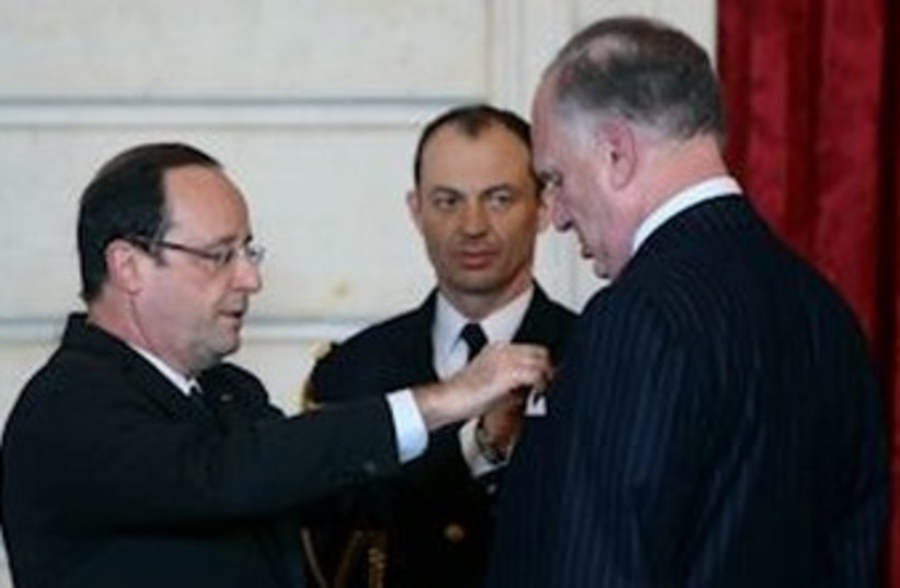 Hollande and Lauder (photo credit: Courtesy WJC)