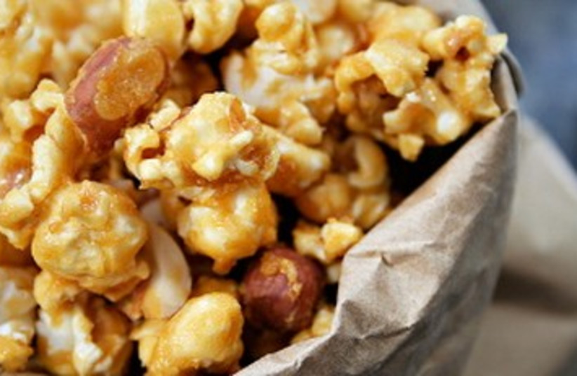 Crunchy Nutty Caramel Popcorn 370 (photo credit: Courtesy)