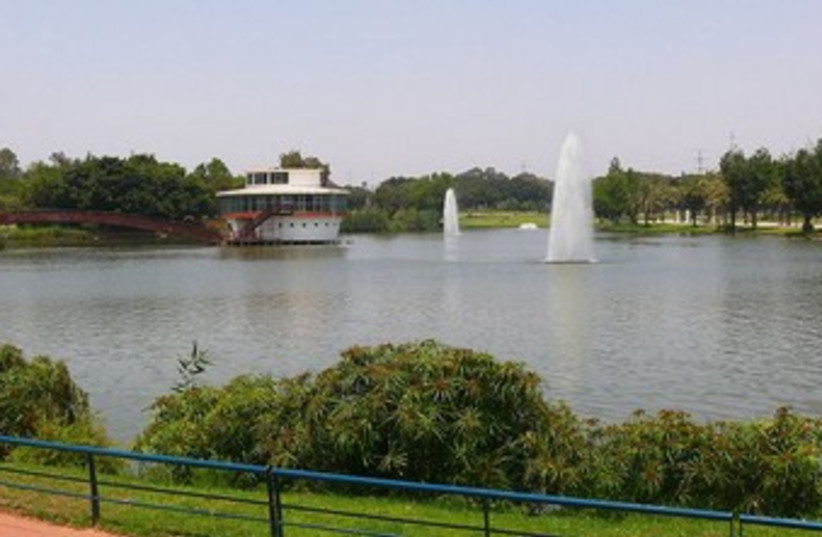 Ramat Gan park  (photo credit: Wikimedia Commons)