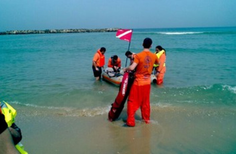 ZAKA rescuers search Ashkelon Coast  for missing brothers 37 (photo credit: ZAKA: Boaz Ben-Ari)