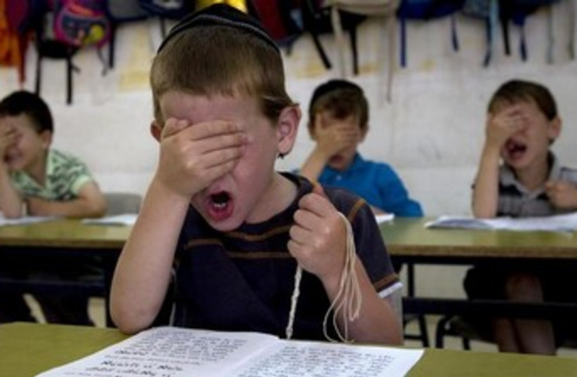 Orthodox schoolchildren [illustrative] 370 (photo credit: REUTERS/ Ronen Zvulun)
