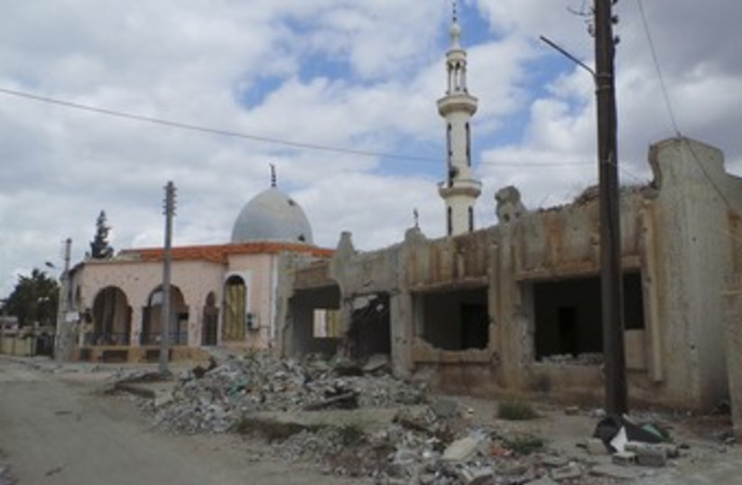 Syrian mosque ruins 370 (photo credit: REUTERS)
