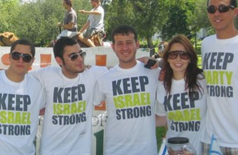 Hasbara advocacy370 (photo credit: (Courtesy Israel Campus Beat))