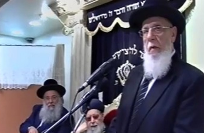 Rabbi Shalom Cohen 370 (photo credit: YouTube Screenshot)