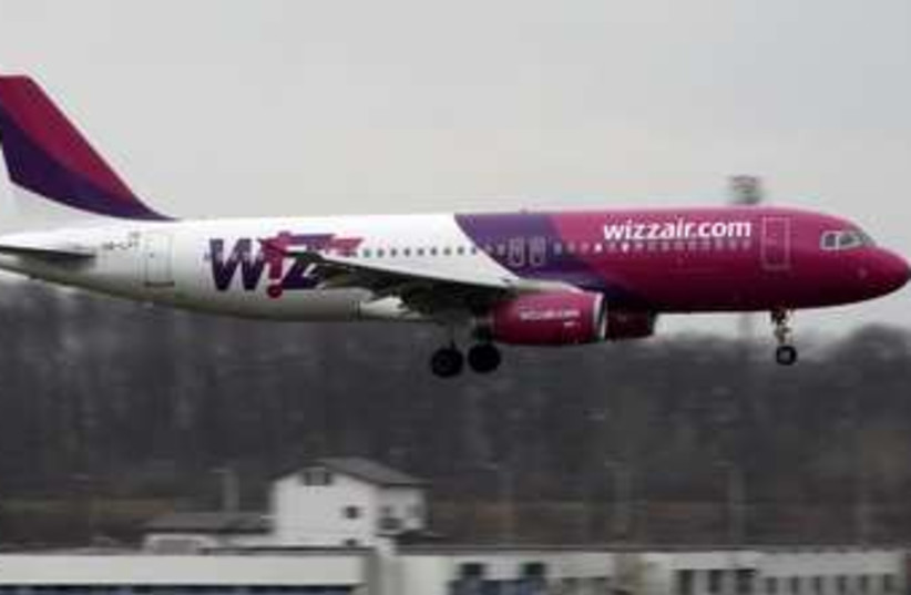 Wizz Air airplane370 (photo credit: Reuters)