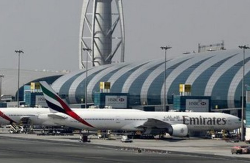 emirates plane 370 (photo credit: REUTERS)