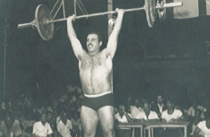 Helman competing in the Maccabiah Olympics (photo credit: John Smith/ Wikimedia Commons)