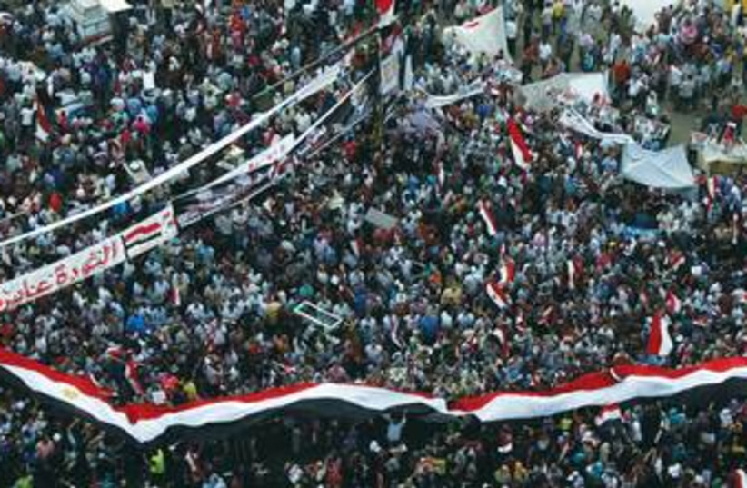 2nd revolution 370 (photo credit: Mohamed Abd El Ghany/Reuters)