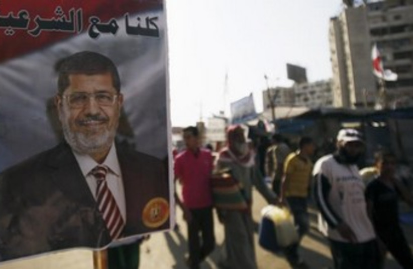 Morsi supporters in Nasr City 370 (photo credit: REUTERS/Amr Abdallah Dalsh)