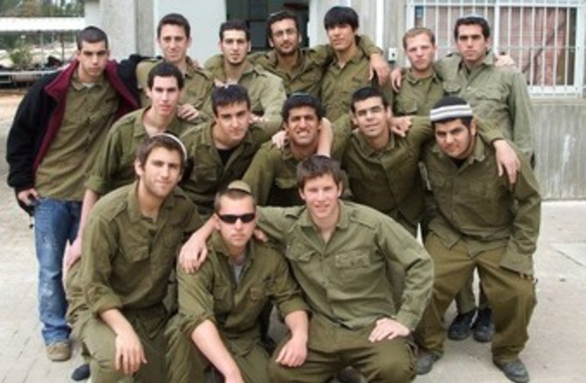 mechina participants volunteer with IDF 370 (photo credit: Courtesy Hanan Leberman)