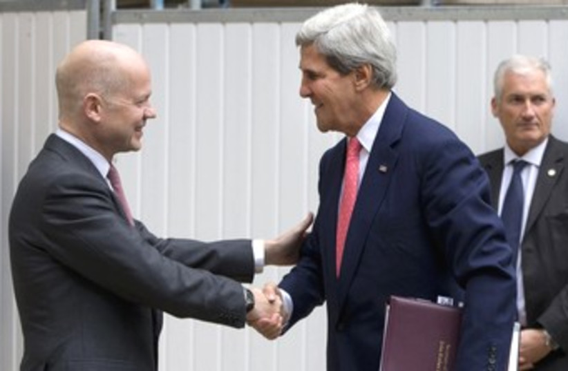 John Kerry William Hague London 9.9.13 370 (photo credit: Reuters)