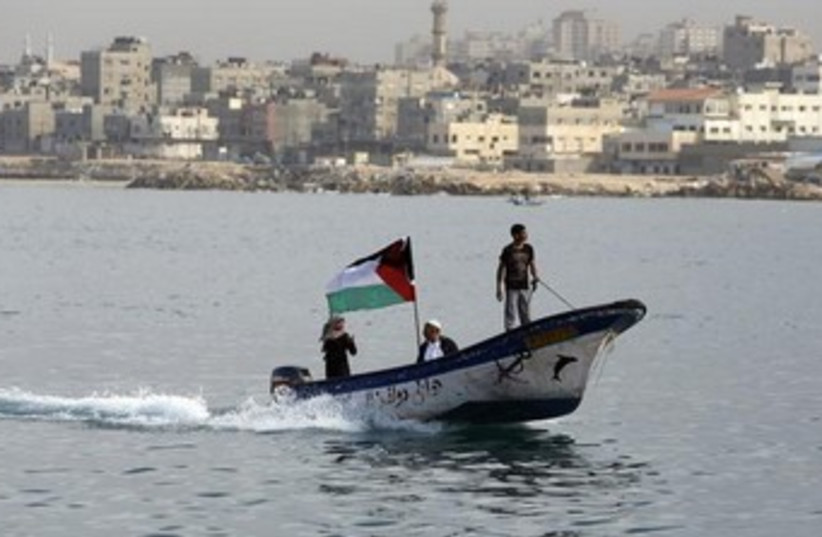 Gaza 'reverse flotilla' sea 370  (photo credit: REUTERS)