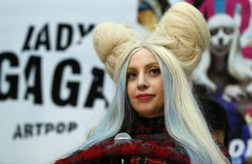 Lady Gaga 370 (photo credit: REUTERS/Toru Hanai)