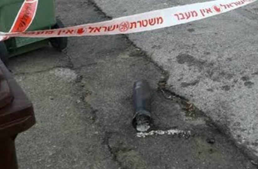 Rocket Asheklon December 2 23, 2013 150 (photo credit: Courtesy Lachish Region Police Spokesman)
