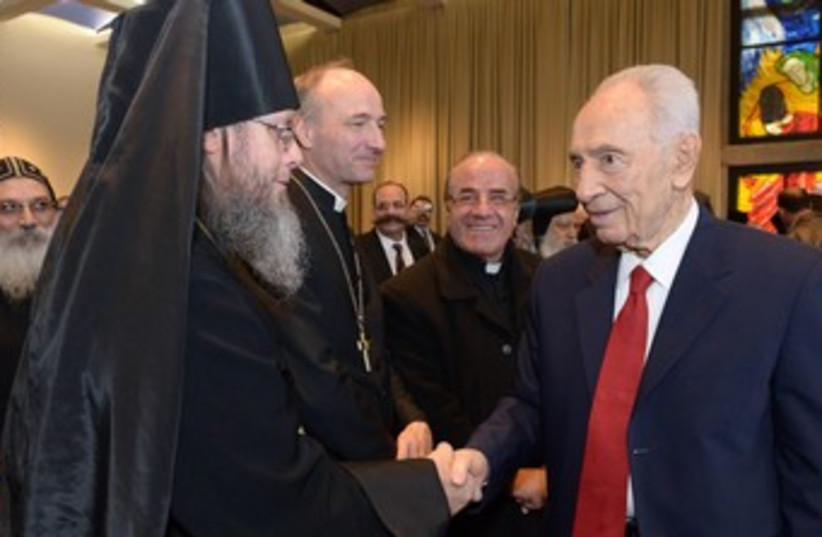 President Shimon Peres greets Christian leaders in Jerusalem (photo credit: Mark Nieman / GPO)