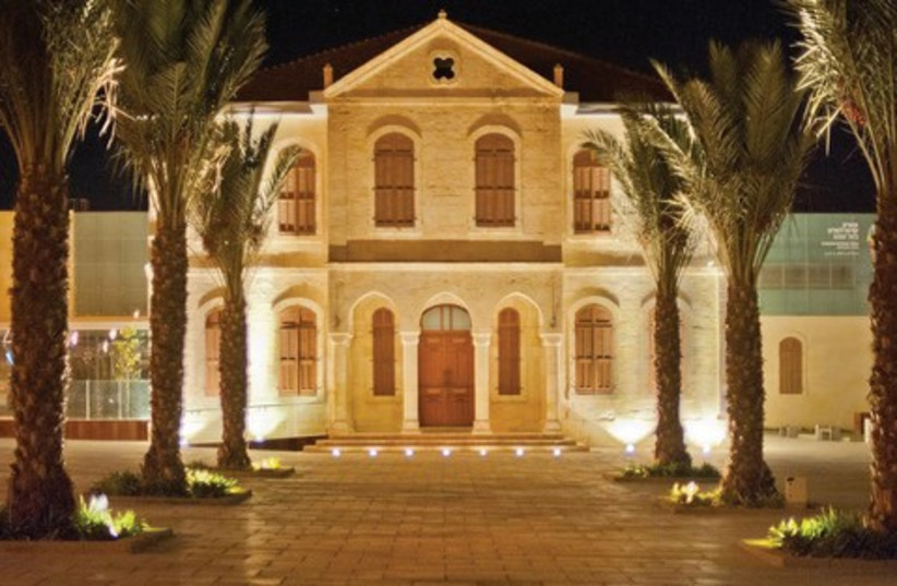 When Ben-Gurion University of the Negev was founded in 1969, Beersheba began to attract professionals and middle-class families, and the housing standards changed accordingly. Now, with the expected transfer of hi-tech personnel from the Center of the country to the Beersheba vicinity, it is changin (photo credit: Courtesy)