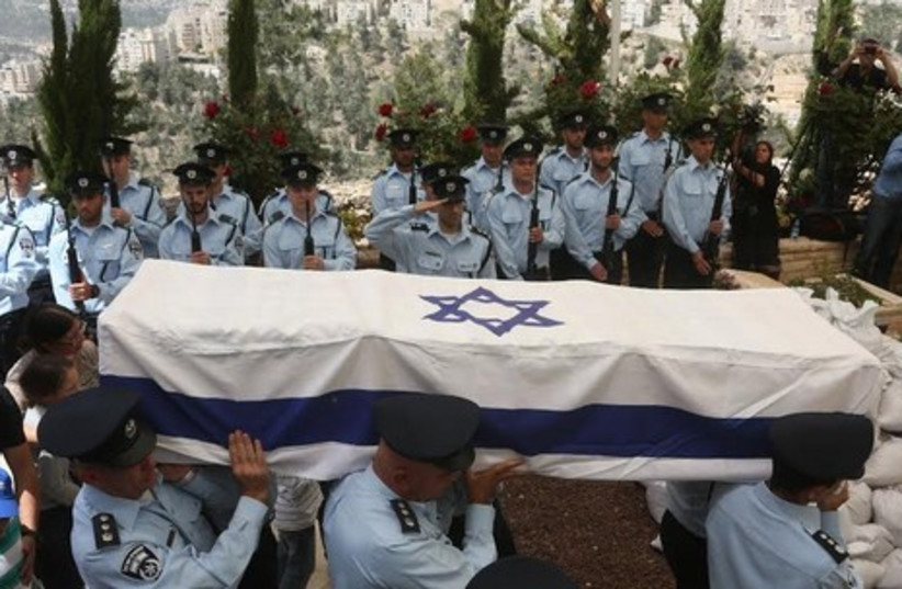 Baruch Mizrachi funeral, April 16, 2014. (photo credit: MARC ISRAEL SELLEM)