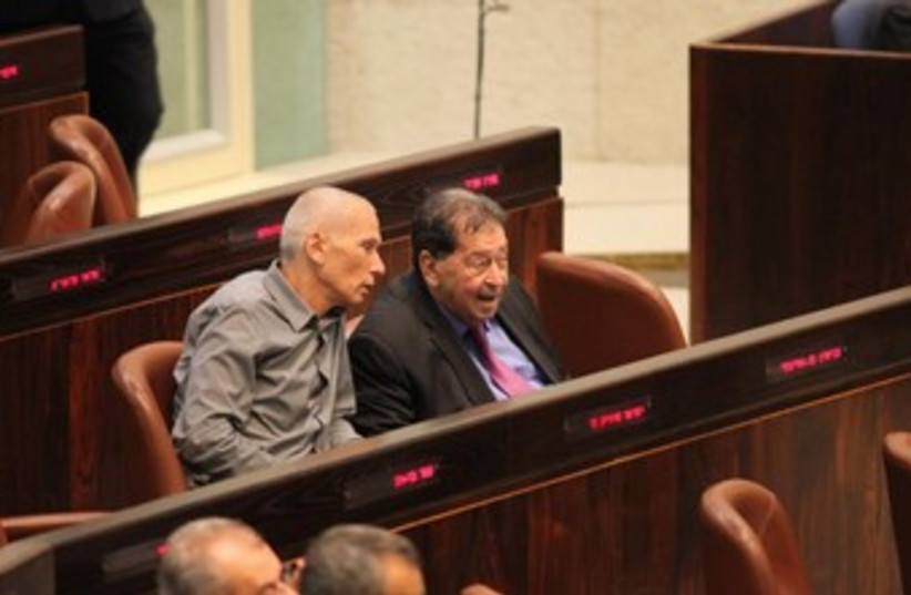 Ben-Eliezer looks on at presidential vote after having dropped out of race (photo credit: KNESSET SPOKESMAN'S OFFICE)
