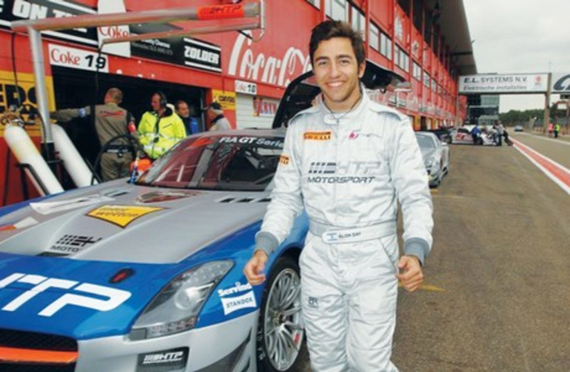 Alon Day has given up his Formula 1 dream but is happy with GT (photo credit: MOTION COMPANY)