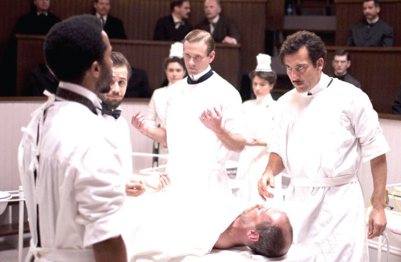 ‘The Knick’ TV series is a gory trip back to 1900-style doctoring (photo credit: PR)