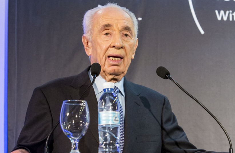 Former president Shimon Peres (photo credit: KFIR BOLOTIN)