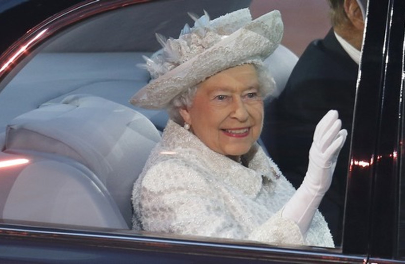 Queen Elizabeth (photo credit: REUTERS)