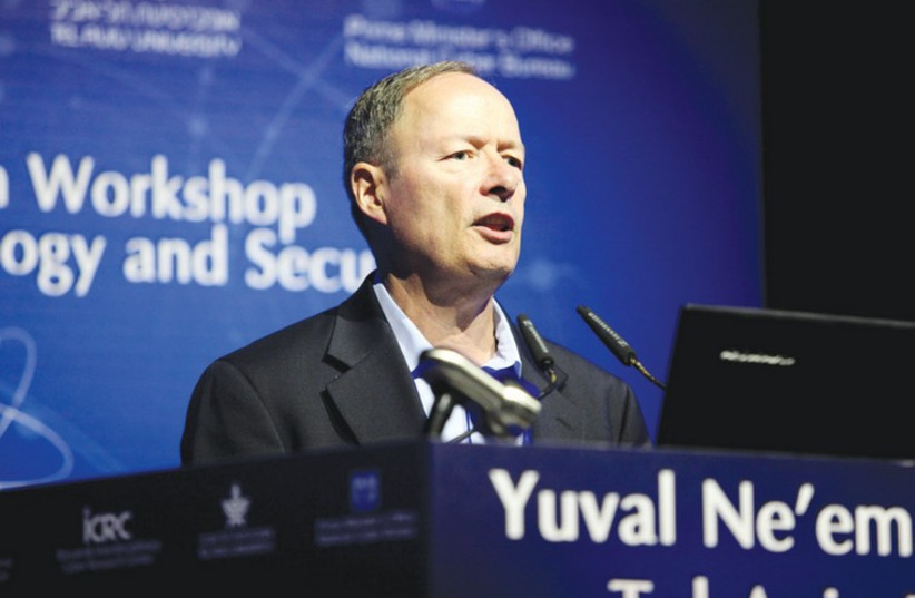 Former NSA head Keith Alexander addresses the Tel Aviv University cyber conference September 14, 2014. (photo credit: CHEN GALILI)