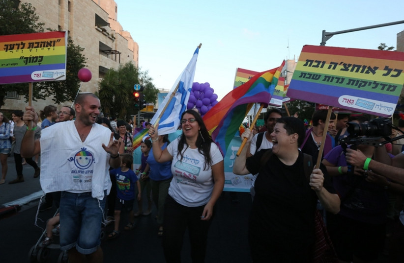 Gay parade in Jerusalem (photo credit: MARC ISRAEL SELLEM/THE JERUSALEM POST)