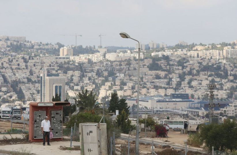 Givat Hamatos in Jerusalem (photo credit: MARC ISRAEL SELLEM/THE JERUSALEM POST)