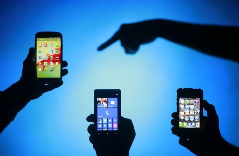 Smartphones [illustrative] (photo credit: REUTERS)