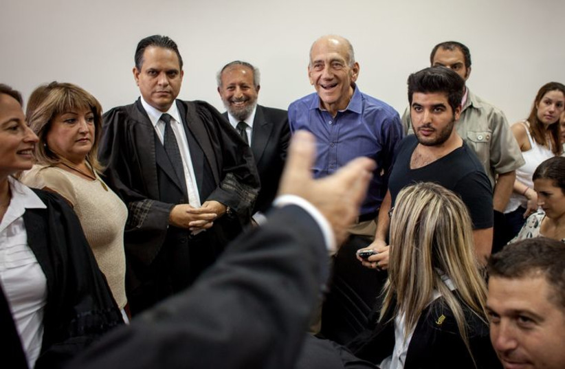 Olmert corruption trial (photo credit: MARC ISRAEL SELLEM/THE JERUSALEM POST)