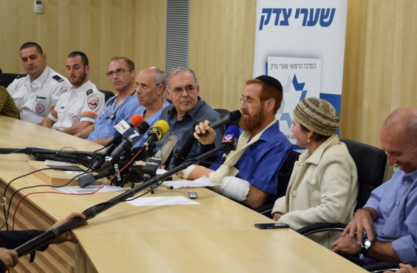 Yehudah Glick leaves hospital (photo credit: SHAARE ZEDEK MEDICAL CENTER)