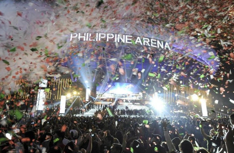 Manila welcomes 2015