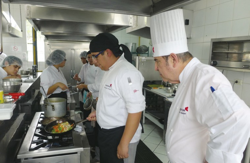 Cooking class in Lima (photo credit: YAKIR LEVY)