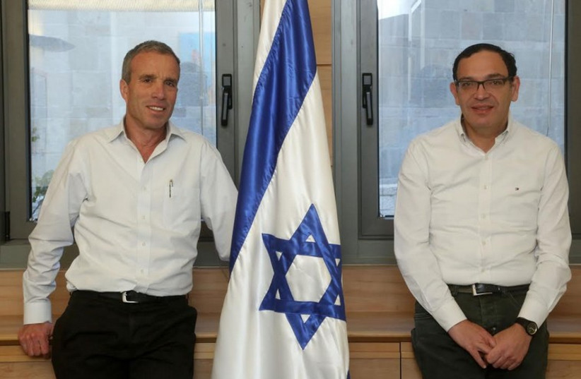  MK Shai Piron and MK Elazar Stern (photo credit: MARC ISRAEL SELLEM/THE JERUSALEM POST)