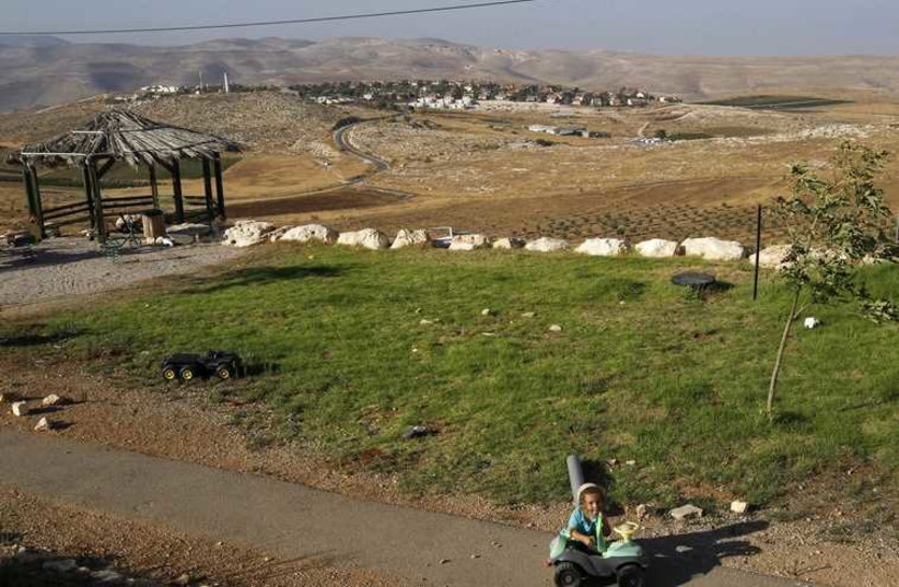 An outpost beside the West Bank Jewish settlement of Kochav Hashahar (photo credit: REUTERS)