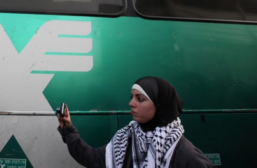 Palestinian activists on Egged bus 465