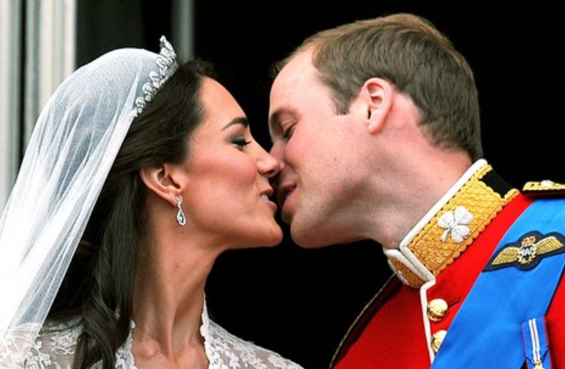 Prince Charles, Catherine Middleton are wed 