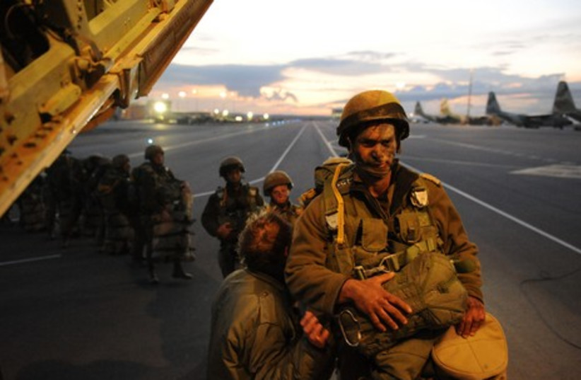 IDF Paratroopers in brigade-level excercise