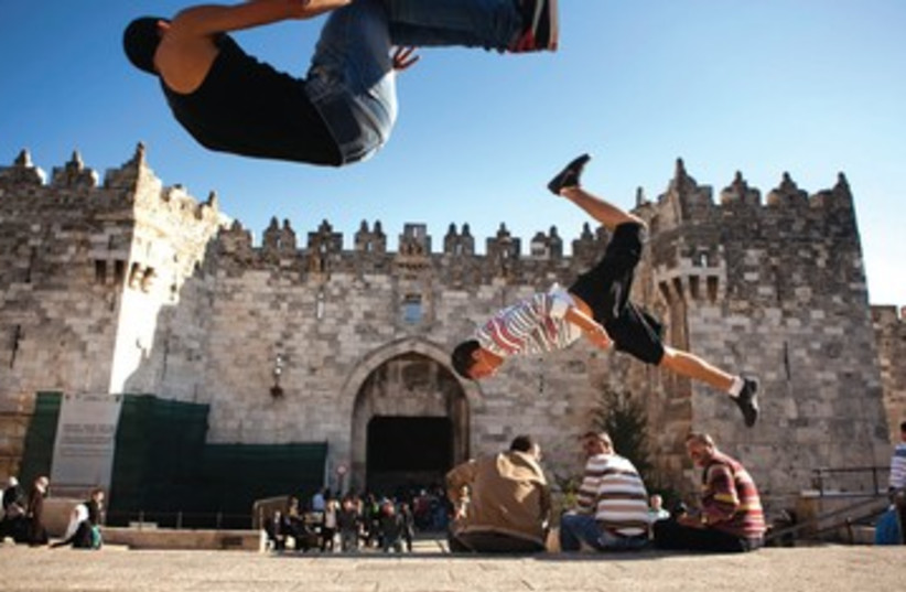 Parkour at the Damascus gate