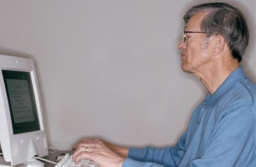 old person elderly geriatric computer 390 (credit: Thinkstock)
