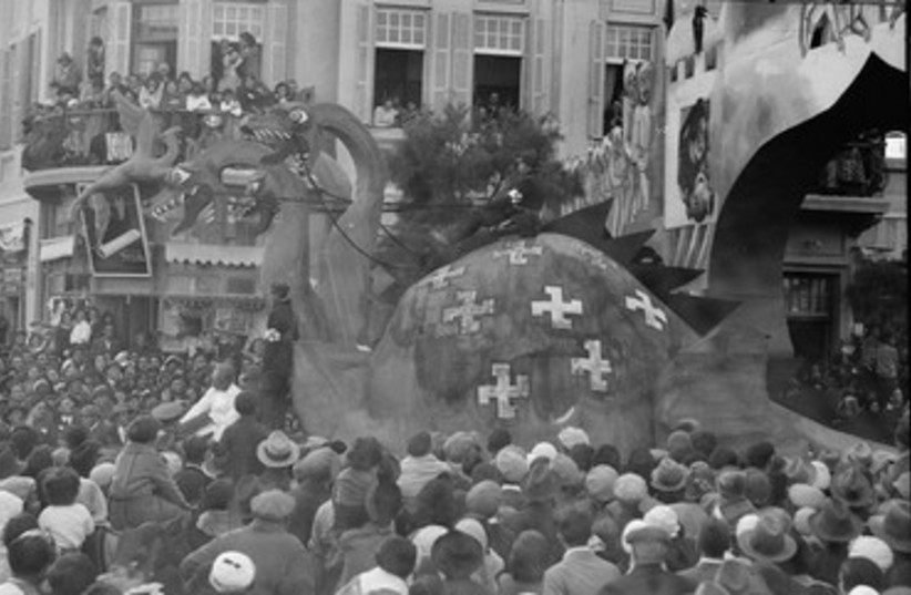 1934: Purim parade in Tel Aviv 