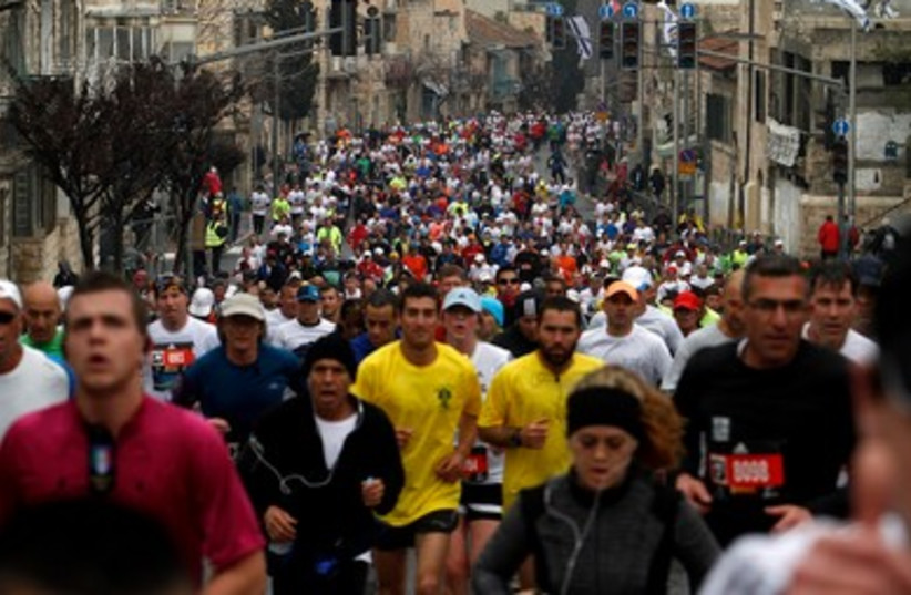 Runners fill the streets of Jerusalem